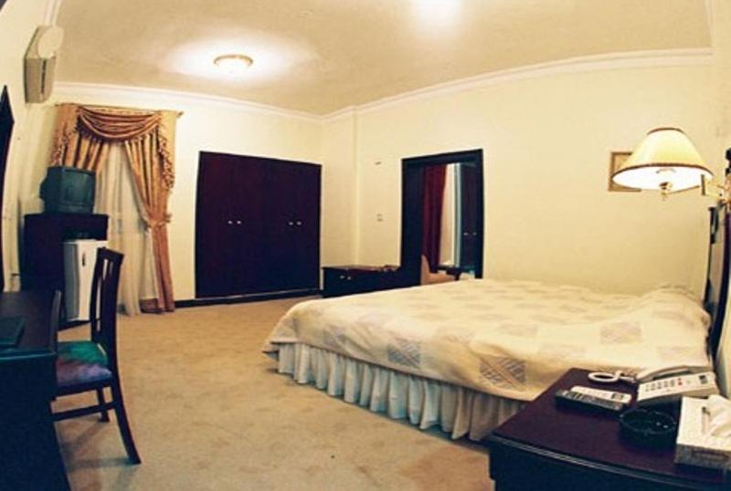 Doha Grand Hotel Buitenkant foto